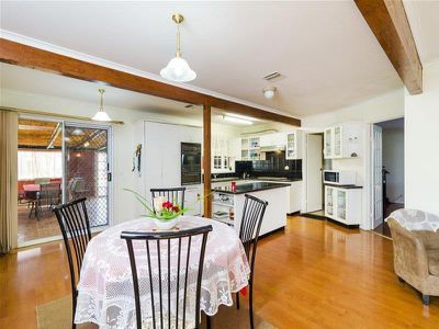 20 Queensbury Way, Werribee