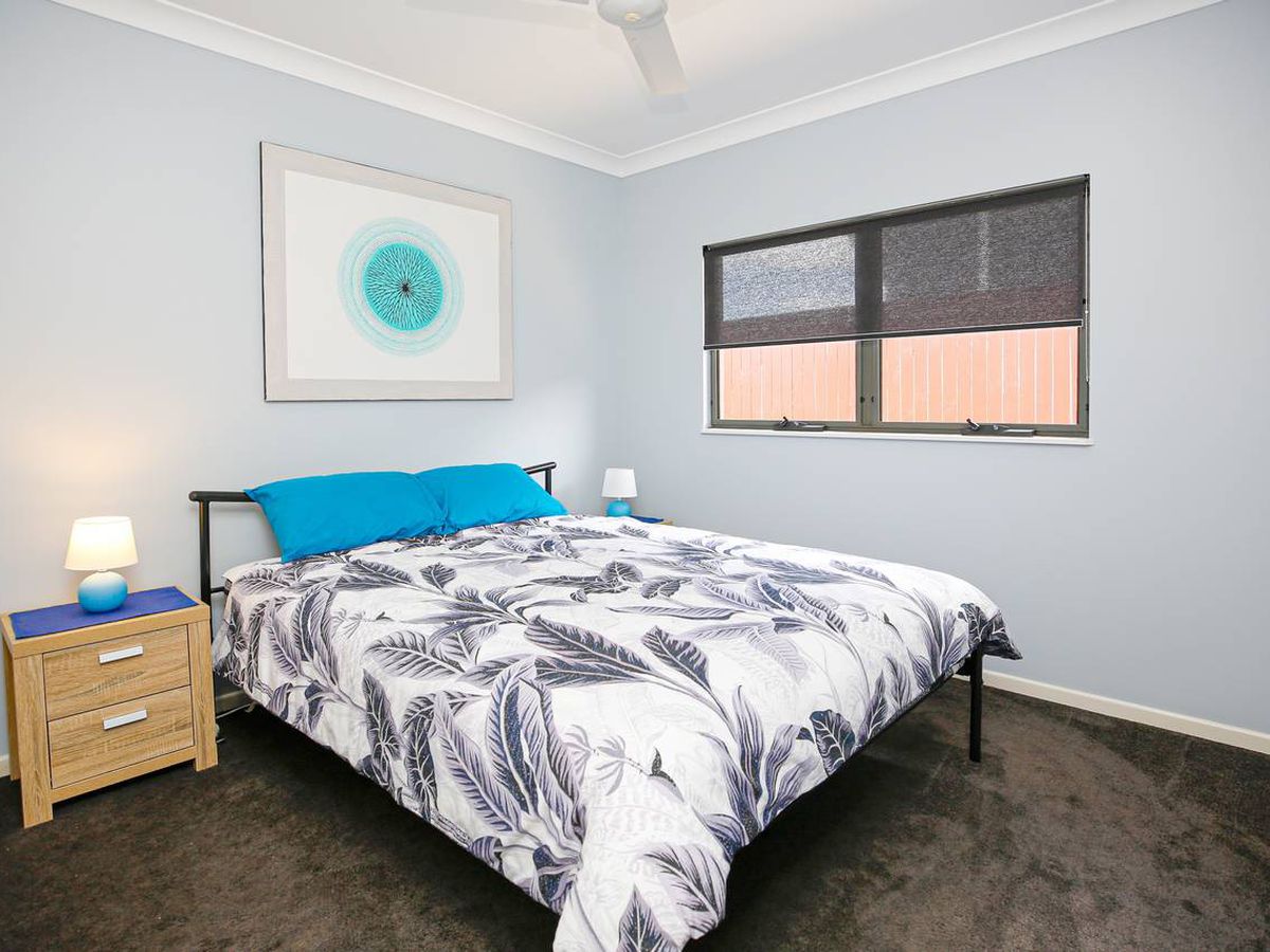 13 Lavender Crescent, Atherton