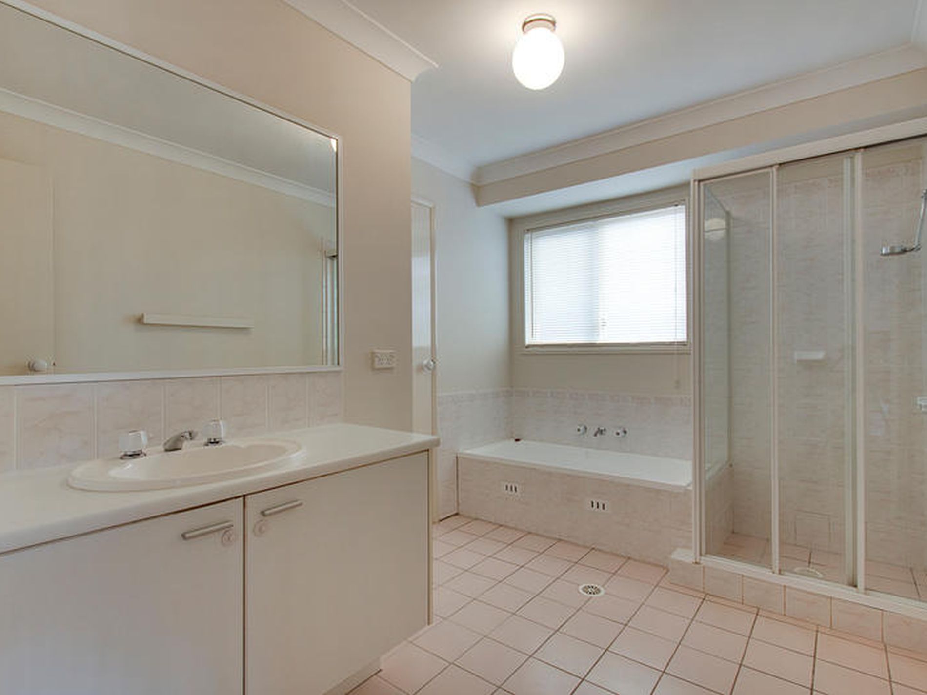 21 Nydeggar Avenue, Glenwood