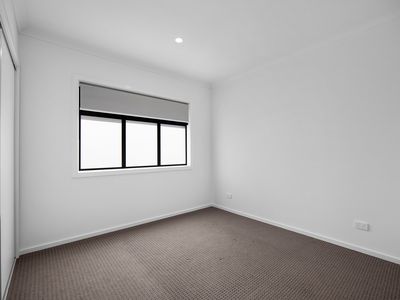 7 / 37 Latham Street, Werribee