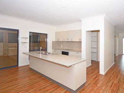 15 Amstal Avenue, Wondunna