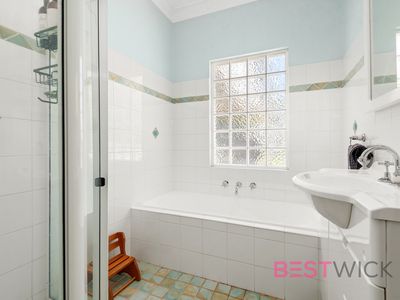 2 Furness Street, Bathurst