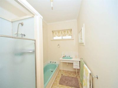 24 Hope Street, Kangaroo Flat