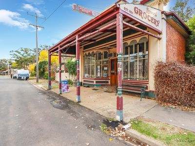 Kolmar House - Licenced Grocery Store 