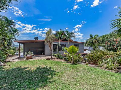 7 Daydream Court, Cannonvale
