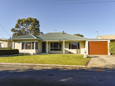 9 Fensom Crescent, Millicent