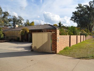 639 Logan Road, North Albury