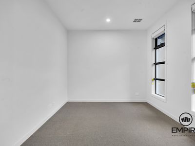 25 Fiorin Street, Clyde North
