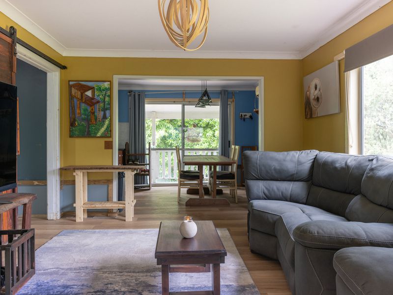 31 East Combined Street, Wingham