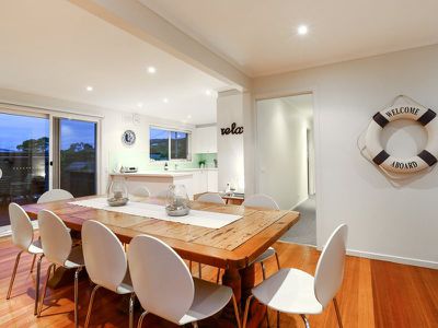 6 Tudor Road, Rosebud