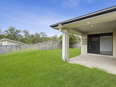9 Wyndham Cct, Holmview
