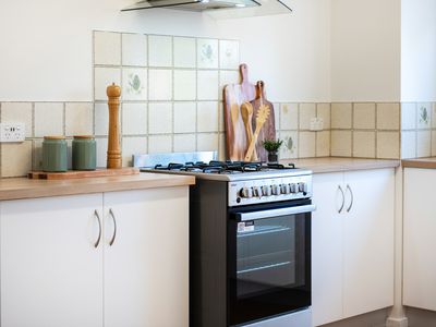 2 / 3 Arthur Street, Hastings