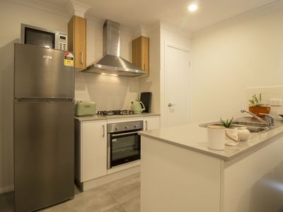 6 & 6a Meander Street, Thurgoona