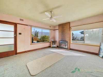 10 Nelse Street, Mount Beauty