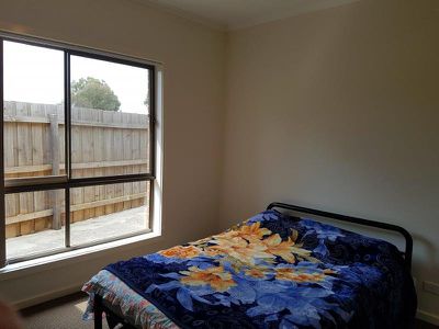 2 / 53 Wintersun Drive, Albanvale