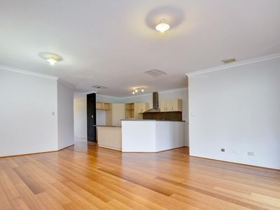 8A Salitage Link, Pearsall