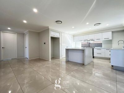28 Hawkesbury Road, Westmead
