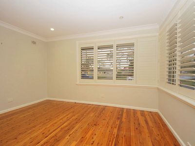 9 Denman Road, Georges Hall