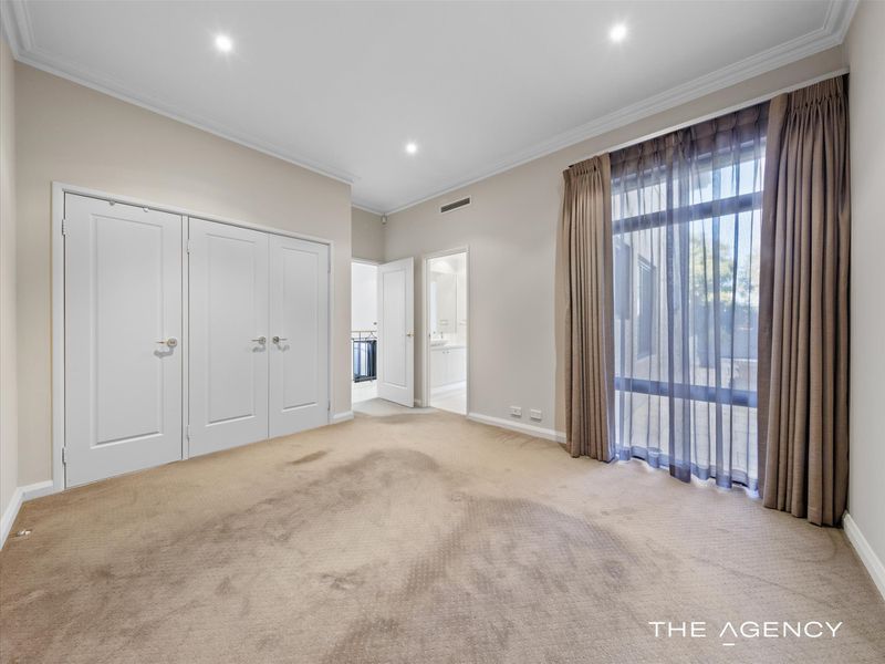 5 Sumich Gardens, Coogee