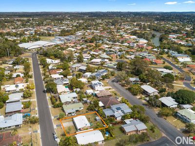33 William Street, Urangan