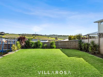 78 Highland Way, Highton