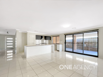 25 Halloran Street, Vincentia