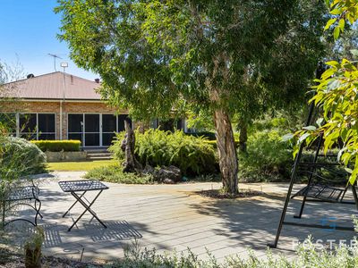 75 Foxton Drive, Oakford