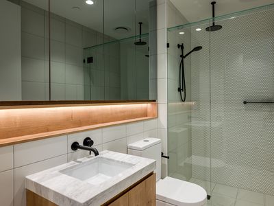 1803 / 7 Chester Street, Newstead