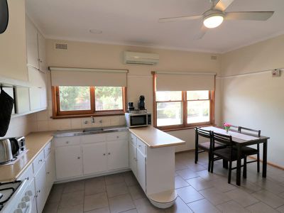 93 Livingstone St, Avenel