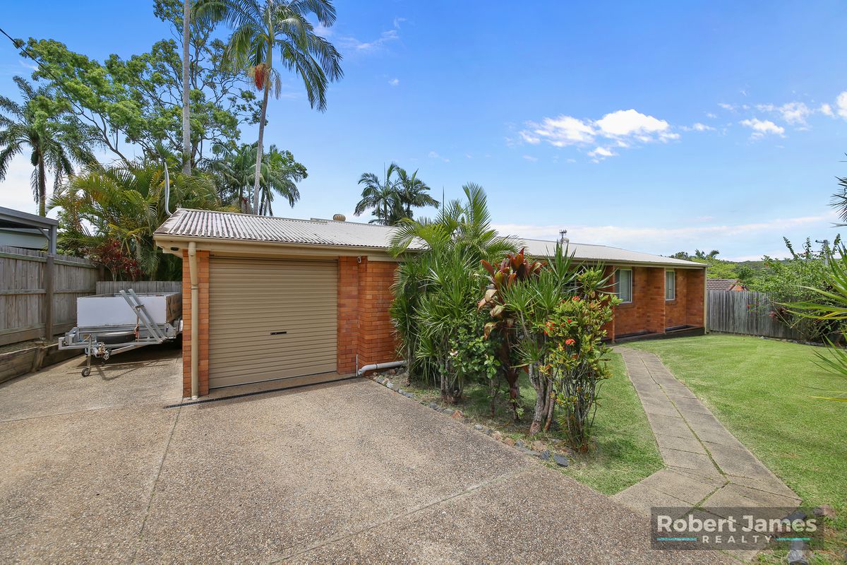 13 Furness Drive, Tewantin