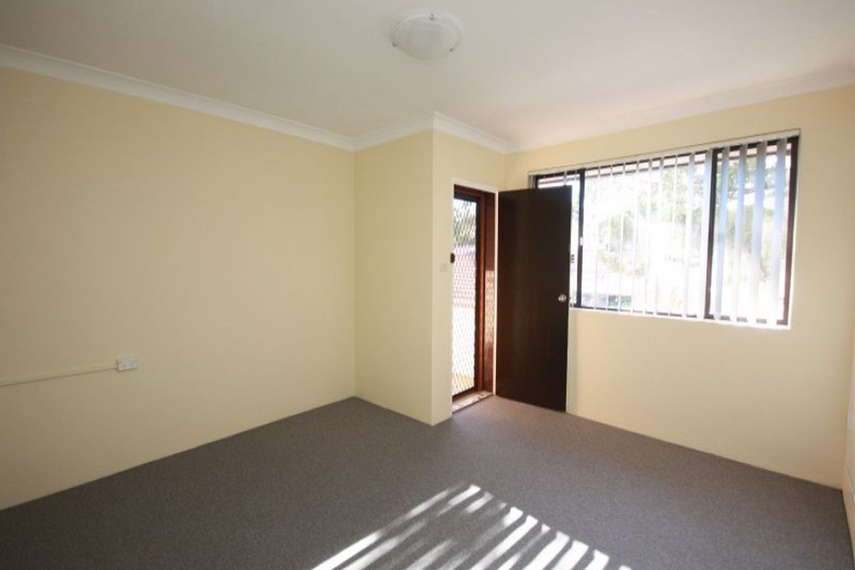 33 Macquarie Road, Auburn