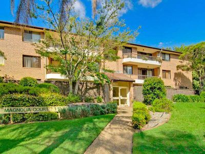 4 / 37 Carlingford Road, Epping