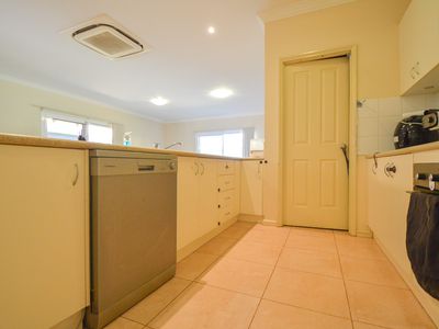 8 Snappy Gum Way, South Hedland