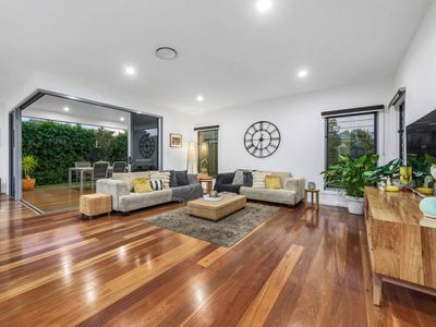 81 Feathertail Place, Wakerley