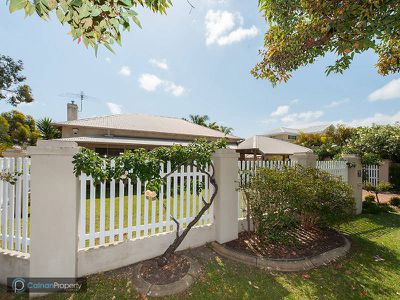 7 McCallum Cres, Ardross