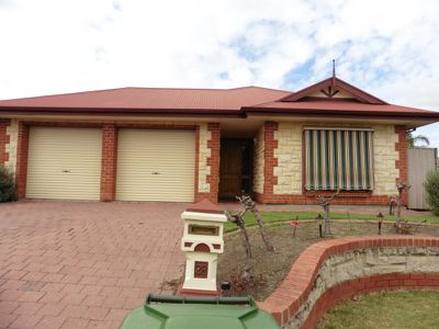 28 Mullen Close, Woodcroft