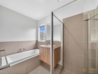 71 Millbrook Drive, Wyndham Vale