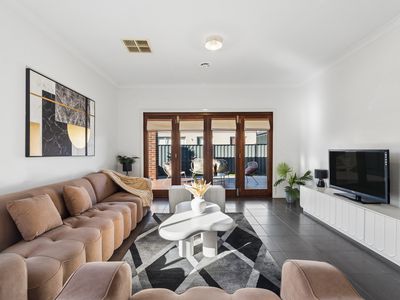 3 Freshet Avenue, Point Cook
