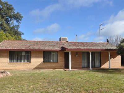 130 York St, Forbes