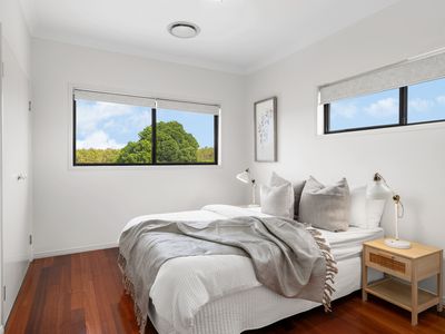 192 Lakeside Avenue, Springfield Lakes