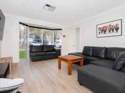 9 Coralie Court, Armadale