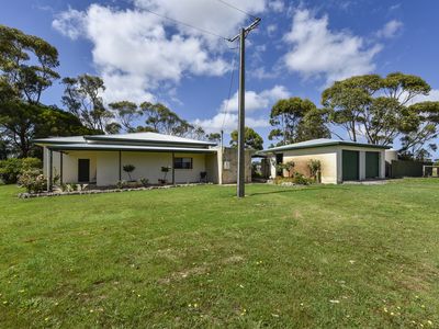 45 MANUKA ROAD, Hatherleigh
