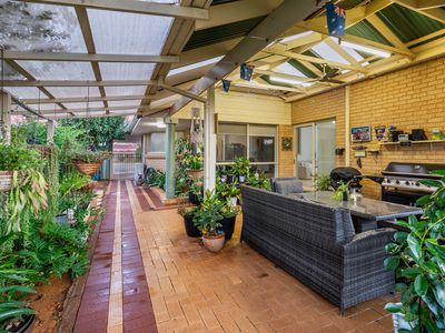 4 Chapman Drive, Somerville