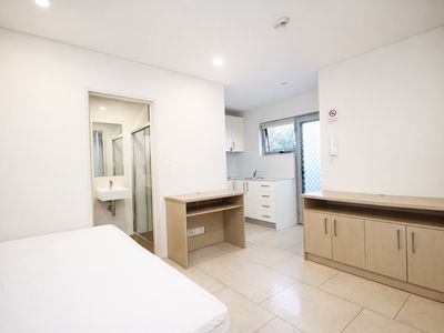 6 / 10 Macdonald Street, Lakemba