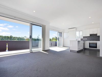 1 / 10 Churnwood Drive, Fletcher