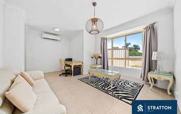 10 Durras Place, South Lake
