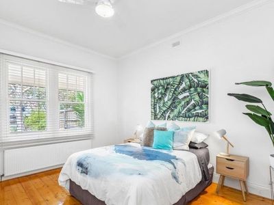17 Lenore Crescent, Williamstown