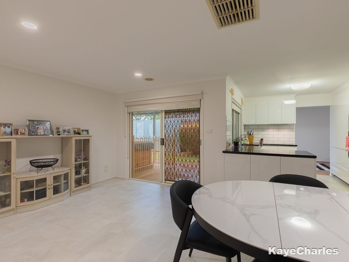 22 Lakeview Terrace, Beaconsfield