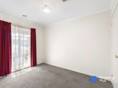 81 Mistletoe Street, Golden Square