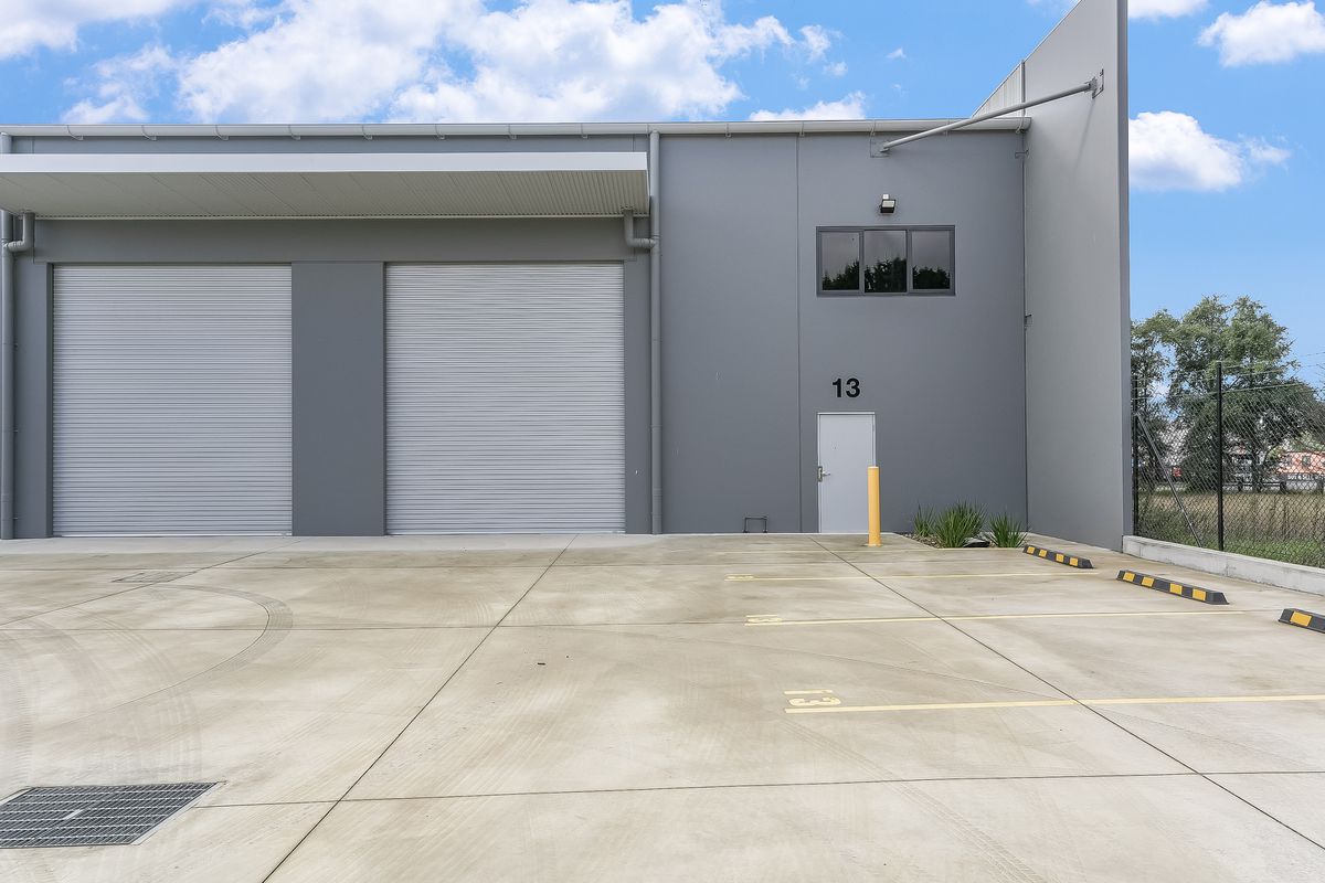 16 Drapers Road, Braemar